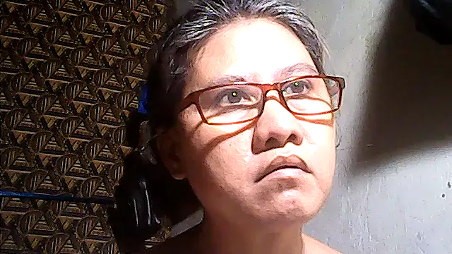 Snapshot of sweetsosie18 chatting on May 2026 02:09:02 AM sweetsosie18 online show from May 2026 02:09:02 AM