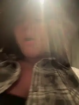 Snapshot of Niki_li chatting on March 2025 06:36:01 AM Niki li online show from March 2025 06:36:01 AM