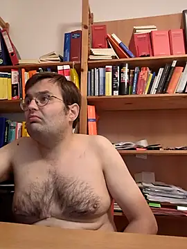 makau1 online show from September 2025 05:40:02 PM