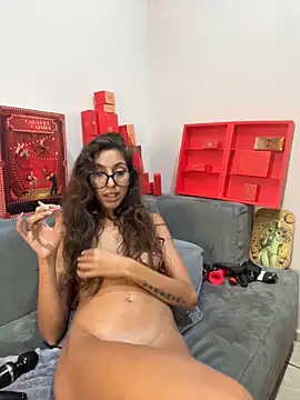 Snapshot of amanilouve chatting on March 2025 01:23:02 PM amanilouve online show from March 2025 01:23:02 PM