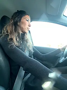 Snapshot of amanilouve chatting on January 2026 07:24:02 AM amanilouve online show from January 2026 07:24:02 AM