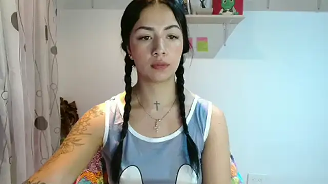 MadisonCambel online show from December 2024 02:04:01 AM