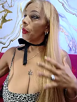 marylin aboul online show from February 2026 11:58:02 PM