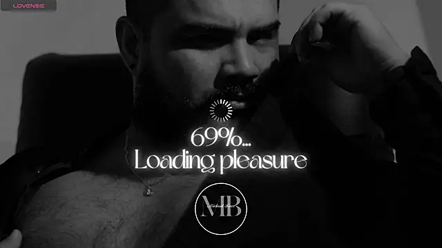 MichaelBear  online show from November 2025 12:33:02 PM