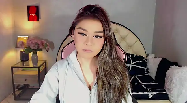 Snapshot of WeezyBabyXoxo chatting on February 2025 09:56:02 AM WeezyBabyXoxo online show from February 2025 09:56:02 AM