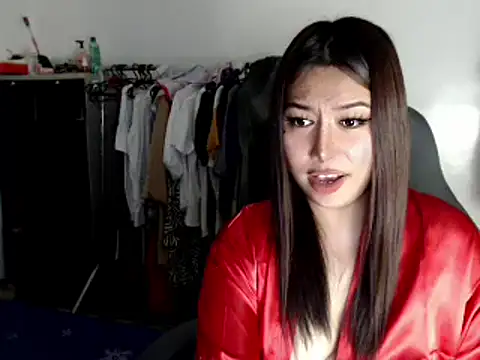 urqueendominant online show from March 2025 08:27:01 AM