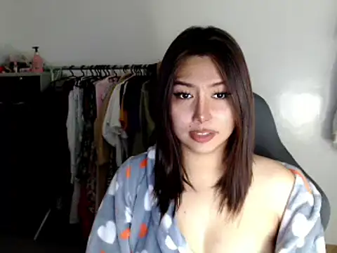 urqueendominant online show from March 2025 03:35:01 AM