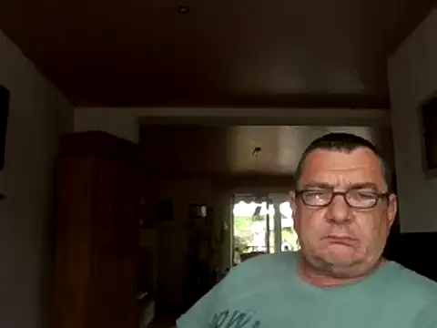 Nobbie444 online show from May 2026 08:42:02 AM