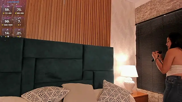 Kareena chopra online show from October 2025 12:38:01 PM