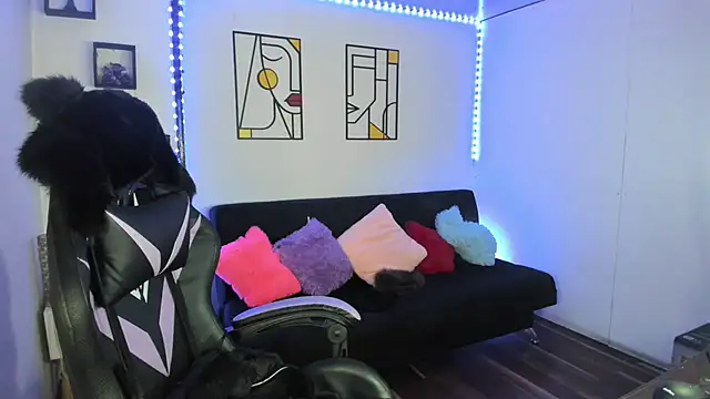 kay marie online show from March 2025 08:22:01 PM