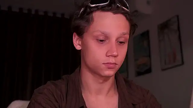 Nicky neal online show from March 2026 10:42:01 PM