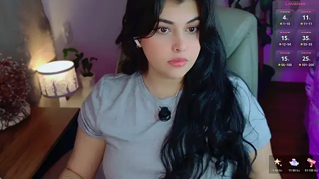 Alyaa s online show from July 2026 04:41:02 AM