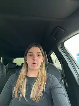 DoriDeluxe66 online show from March 2026 07:36:03 AM