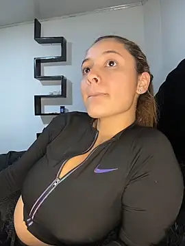 Emiily W online show from March 2026 06:25:01 PM