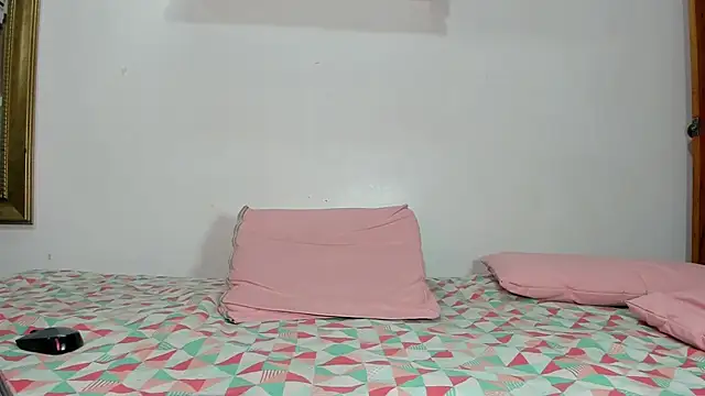 naia blessed online show from February 2025 07:10:01 PM