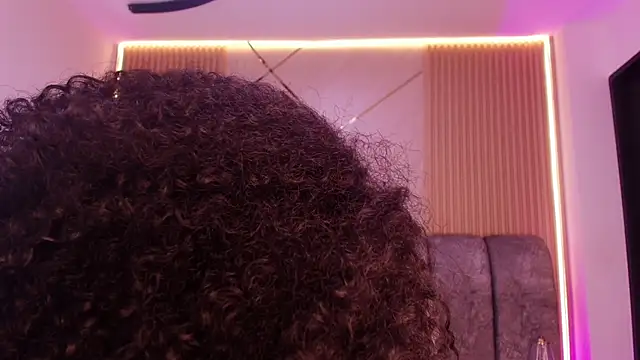 naia blessed online show from April 2026 07:21:02 PM