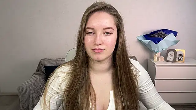 EvaMaddison online show from September 2025 05:23:01 AM