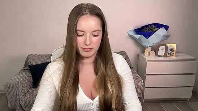 EvaMaddison online show from October 2025 08:17:02 PM