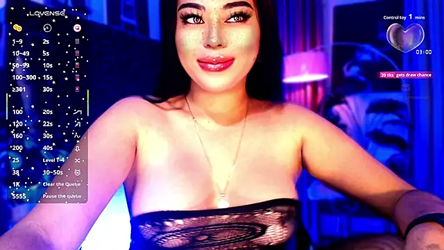 Thalia Cambridge online show from December 2025 01:54:01 AM