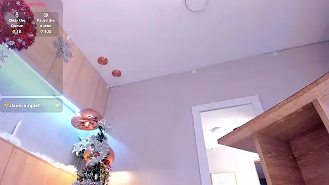 Snapshot of bonie_lov chatting on December 2024 11:06:02 PM bonie lov online show from December 2024 11:06:02 PM