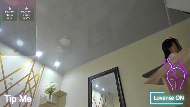 Snapshot of bonie_lov chatting on November 2025 10:10:02 PM bonie lov online show from November 2025 10:10:02 PM