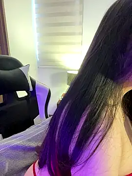 Snapshot of KateLatorre chatting on January 2026 09:07:02 PM KateLatorre online show from January 2026 09:07:02 PM