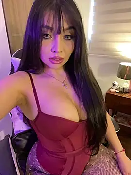 KateLatorre online show from April 2026 08:02:01 PM