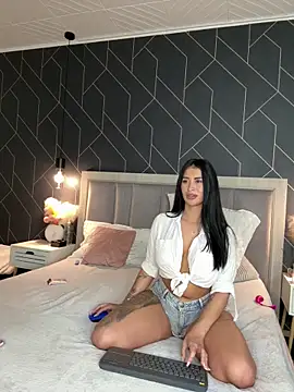 EmyLaveau online show from March 2025 05:52:02 AM