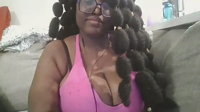 Snapshot of MissCC99 chatting on November 2025 03:05:01 AM MissCC99 online show from November 2025 03:05:01 AM