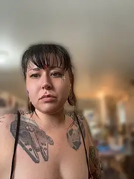 evacheers online show from May 2026 07:32:02 PM