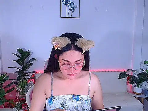 plysaithailand online show from September 2025 04:36:01 AM