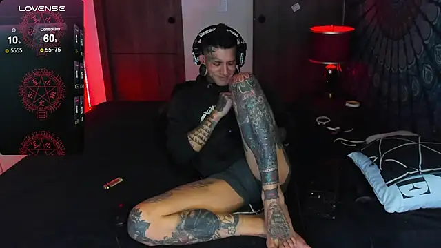 Snapshot of josh__ackerman chatting on December 2025 06:08:02 AM josh ackerman online show from December 2025 06:08:02 AM