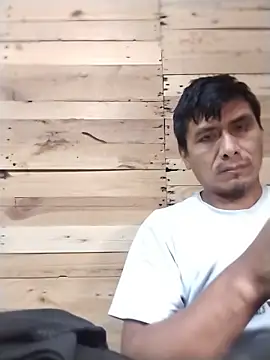 Rusito26 online show from June 2026 08:43:02 PM