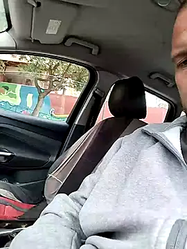 juandi21cm online show from February 2026 03:32:01 PM