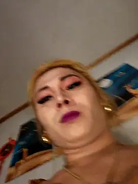 Asian SandraTS margo online show from April 2026 05:22:02 PM