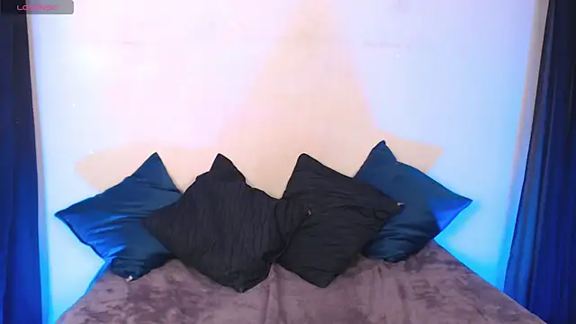 Snapshot of Agatha_Tenebris chatting on March 2025 06:29:01 PM Agatha Tenebris online show from March 2025 06:29:01 PM