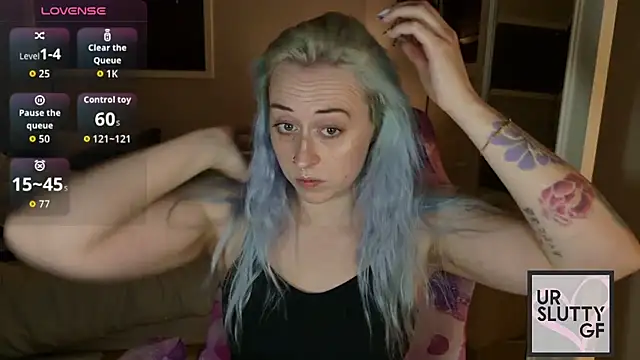 Snapshot of ursluttygf chatting on June 2026 02:24:01 AM ursluttygf online show from June 2026 02:24:01 AM