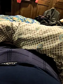 manuel9428 online show from April 2026 10:59:01 PM