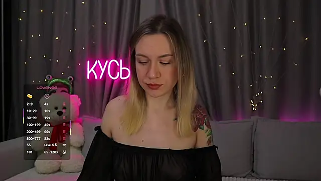  LadyMargo  online show from February 2026 10:41:02 PM