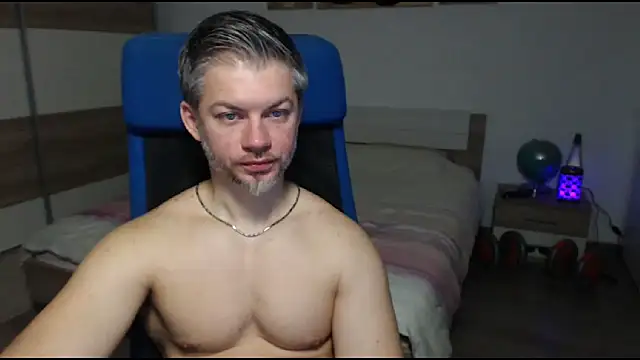 RobbyShawz online show from February 2025 05:54:02 AM
