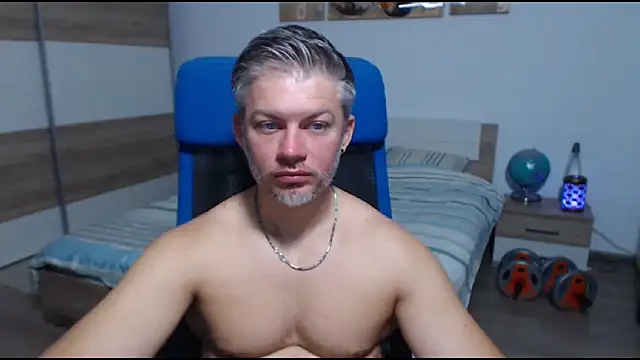 RobbyShawz online show from September 2025 06:13:02 AM