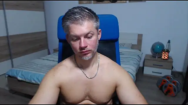 RobbyShawz online show from September 2025 08:48:01 AM