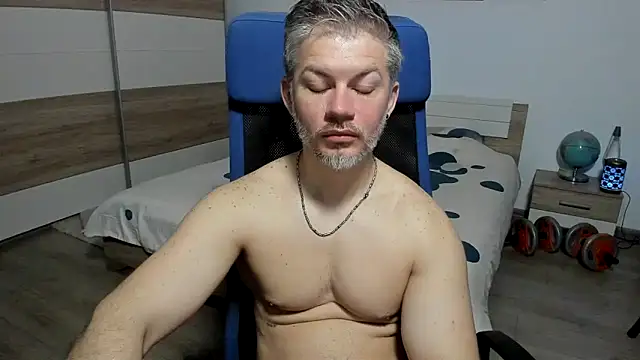 Snapshot of RobbyShawz chatting on April 2026 05:00:02 AM RobbyShawz online show from April 2026 05:00:02 AM