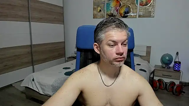 Snapshot of RobbyShawz chatting on April 2026 04:52:02 AM RobbyShawz online show from April 2026 04:52:02 AM