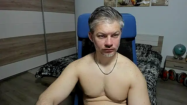 Snapshot of RobbyShawz chatting on April 2026 04:46:02 AM RobbyShawz online show from April 2026 04:46:02 AM