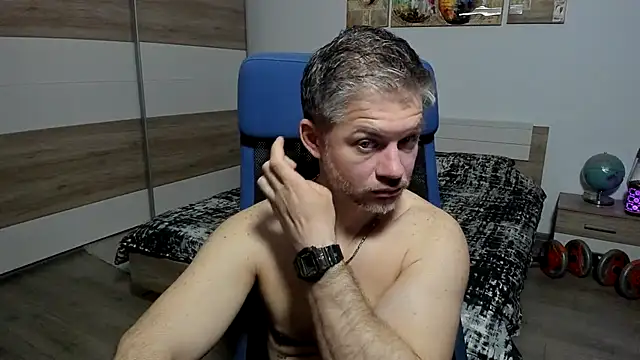 Snapshot of RobbyShawz chatting on April 2026 04:26:02 AM RobbyShawz online show from April 2026 04:26:02 AM