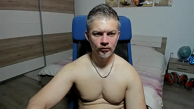 Snapshot of RobbyShawz chatting on May 2026 03:55:02 AM RobbyShawz online show from May 2026 03:55:02 AM