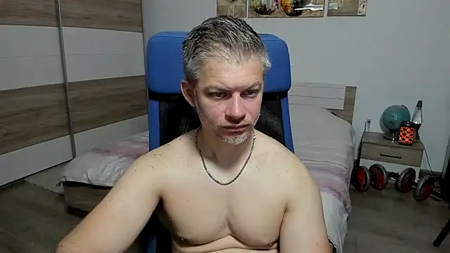 Snapshot of RobbyShawz chatting on June 2026 03:52:02 AM RobbyShawz online show from June 2026 03:52:02 AM