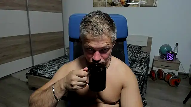 RobbyShawz online show from July 2026 05:14:01 AM