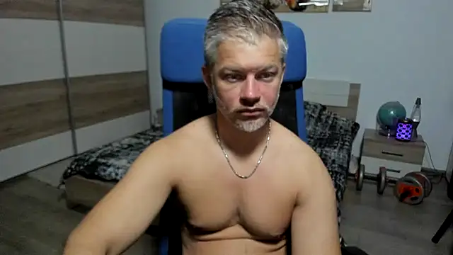 RobbyShawz online show from July 2026 04:04:01 AM